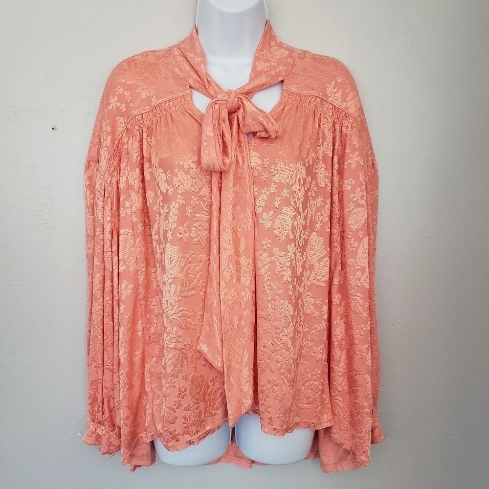 Free People NWOT Women's Small Peach Orange Long Sleeve Blouse Oversized Boho